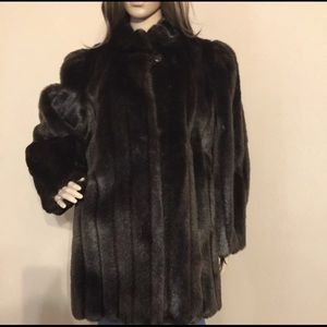 Vintage Mariel faux fur coat L